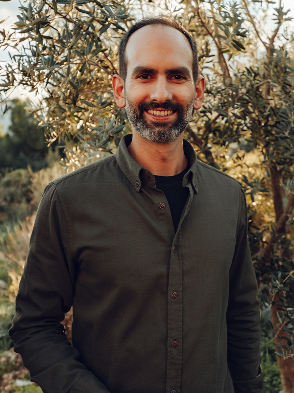 Deniz Özdemir