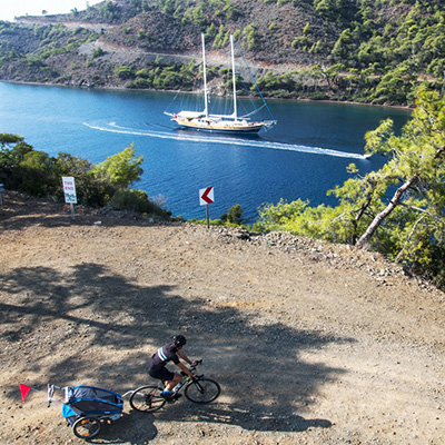 Bike and Cruise in the Aegean